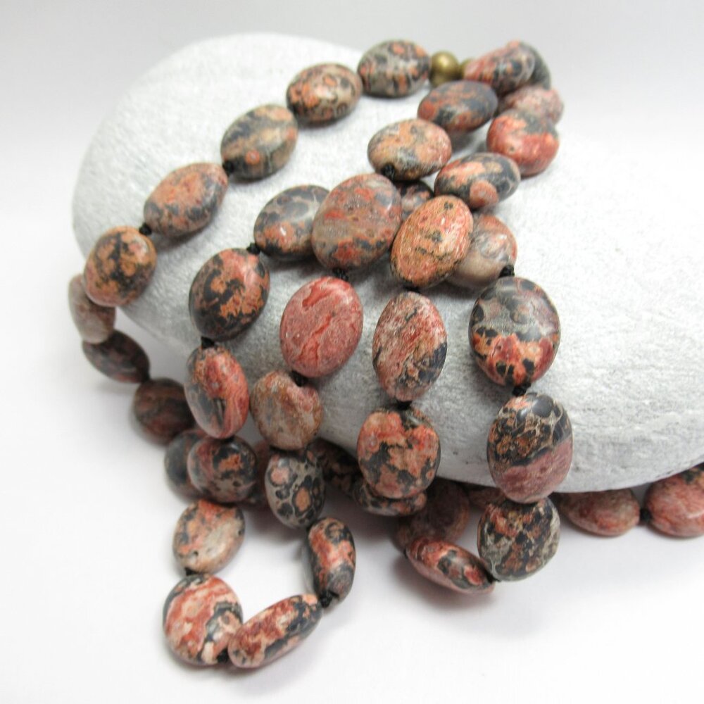 Leopardskin Jasper oval bead necklace